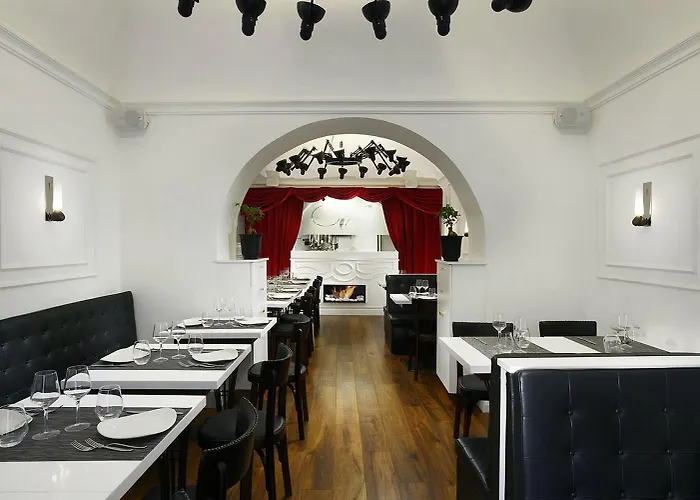 מלון Relais Orso 3*
